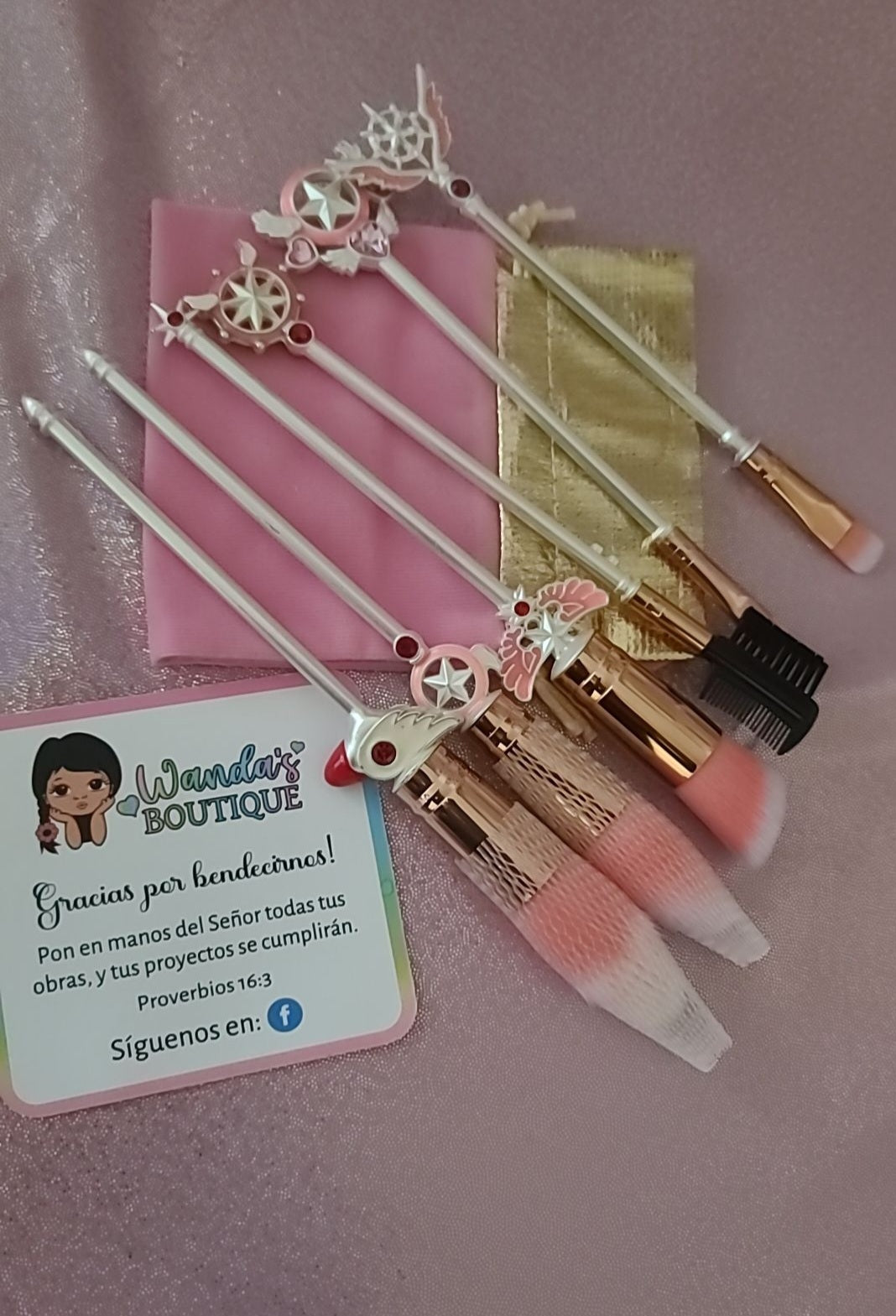 Themed makeup brushes