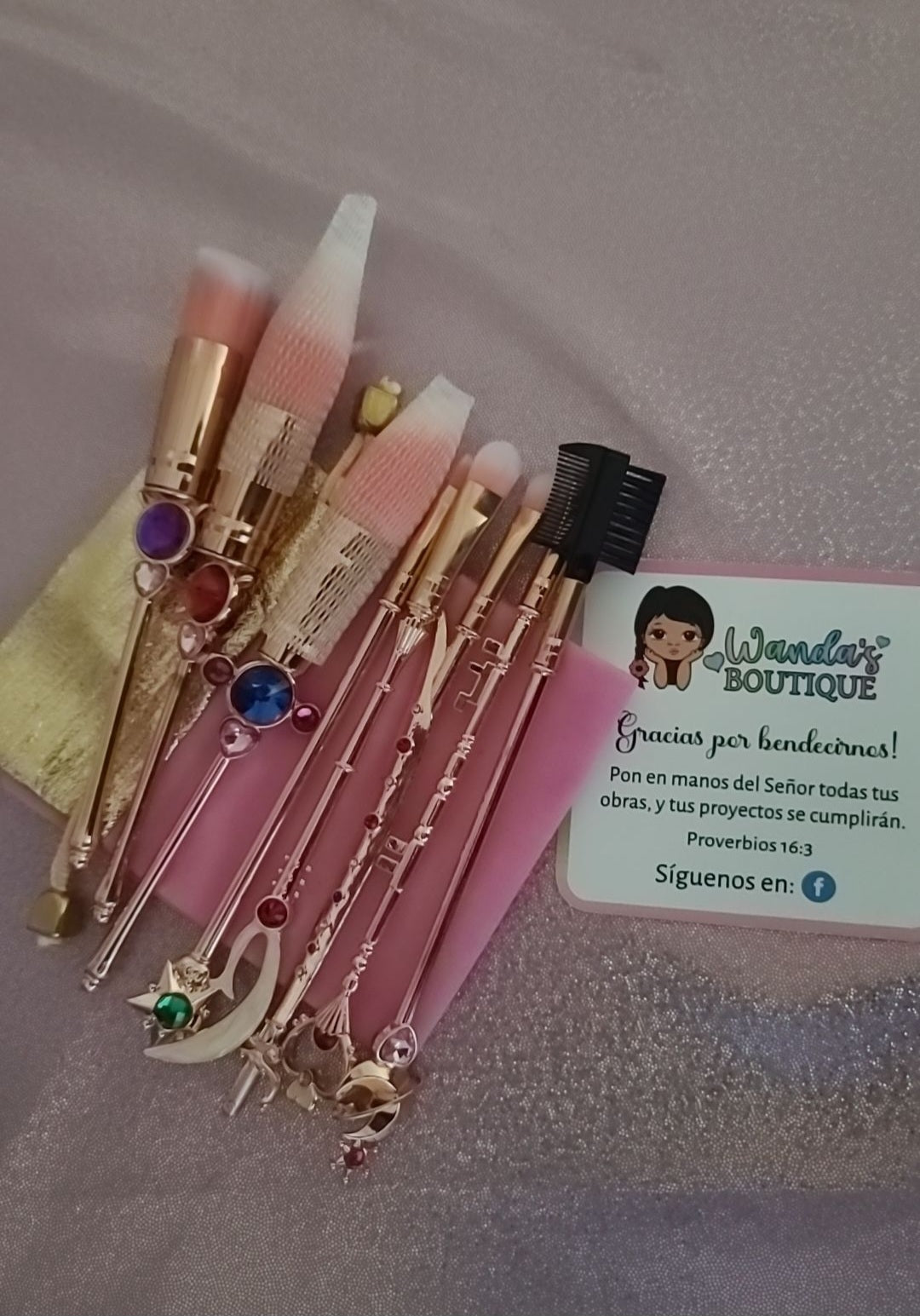 Themed makeup brushes